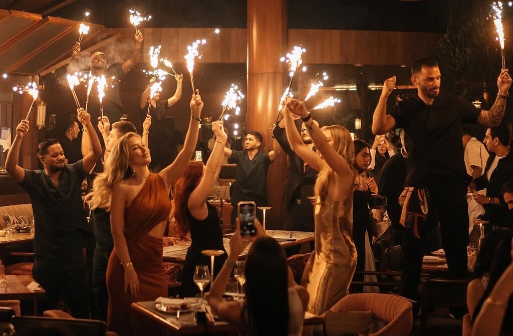 baoli dubai table price